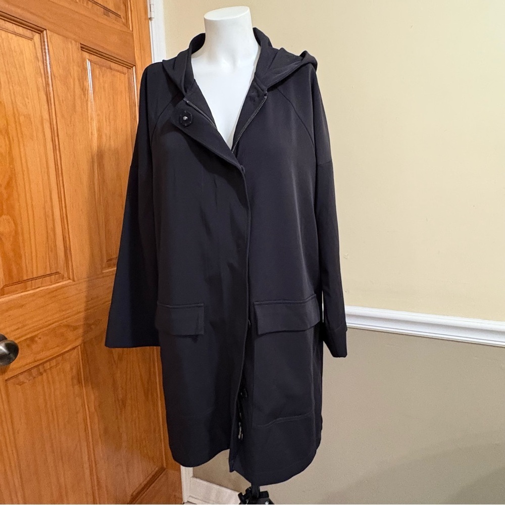 Eileen Fisher Black Hooded Lightweight Cape Sz.LP